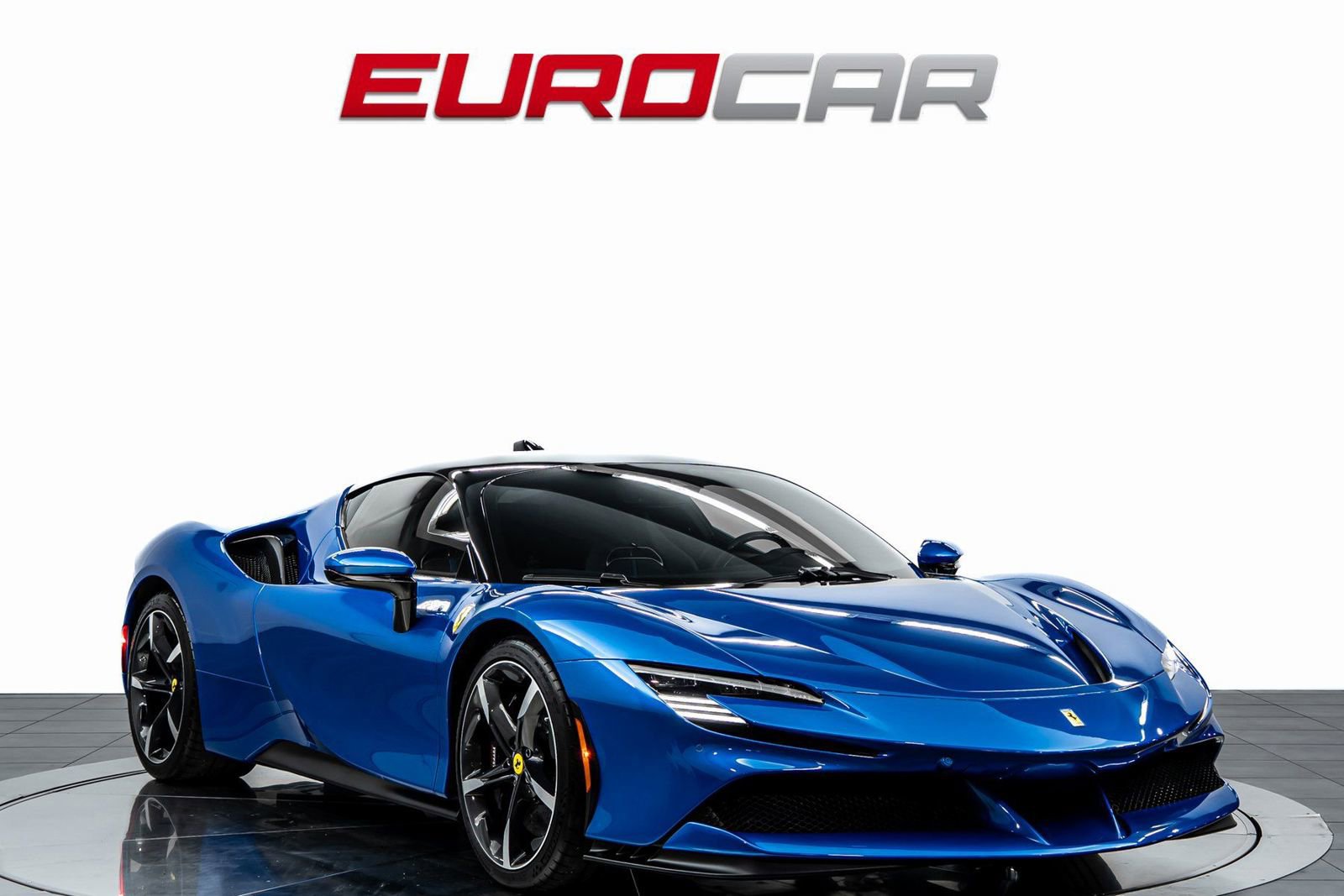 Used 2022 Ferrari SF90 Stradale image 7