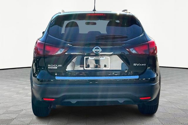 Used 2017 Nissan Rogue Sport SV w/ SV Premium Package image 6