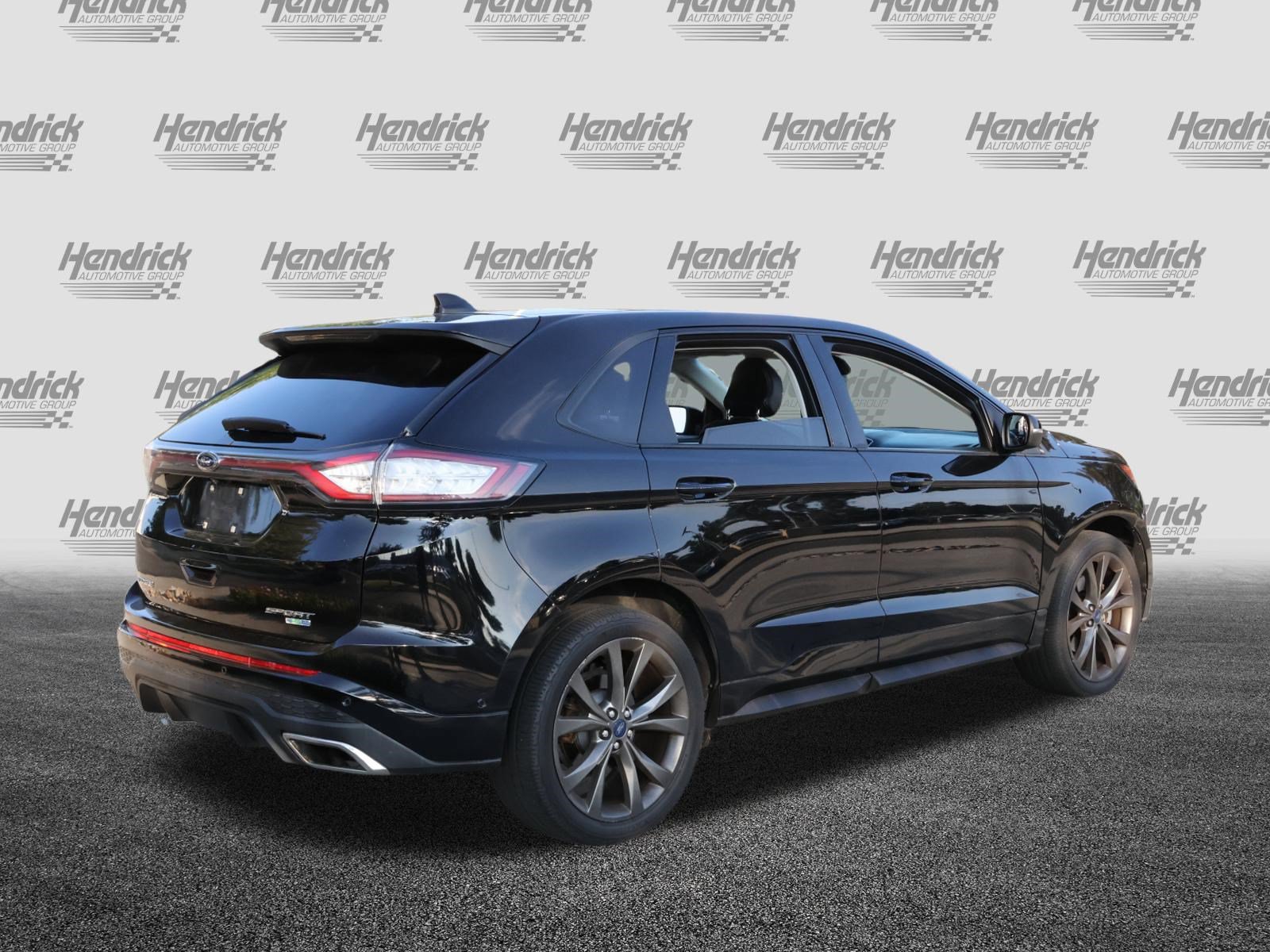 Used 2017 Ford Edge Sport w/ Equipment Group 401A AWD/4WD image 9
