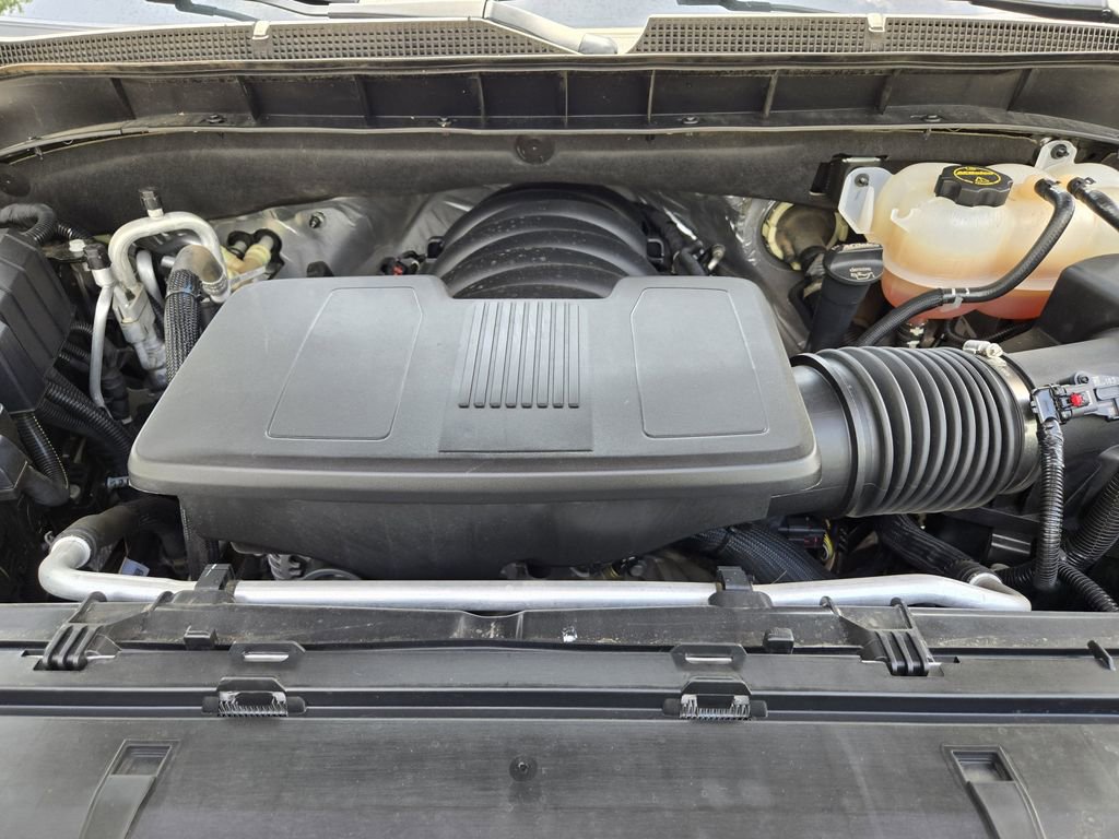 Used 2024 Chevrolet Tahoe Z71 AWD/4WD image 30