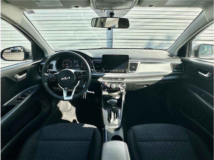 Used 2022 Kia Rio S image 16