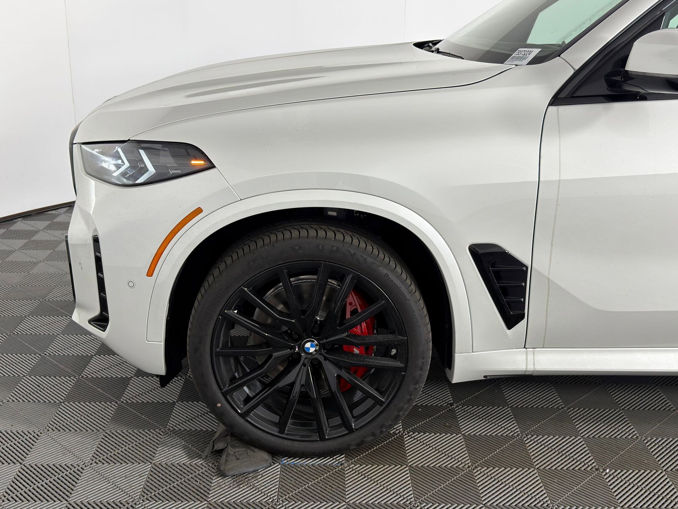 New 2026 BMW X5 sDrive40i w/ M Sport Package image 11