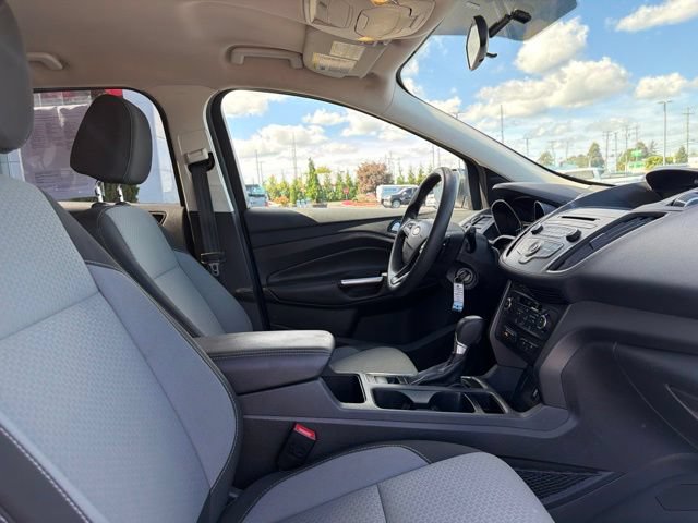 Used 2017 Ford Escape SE FWD image 29