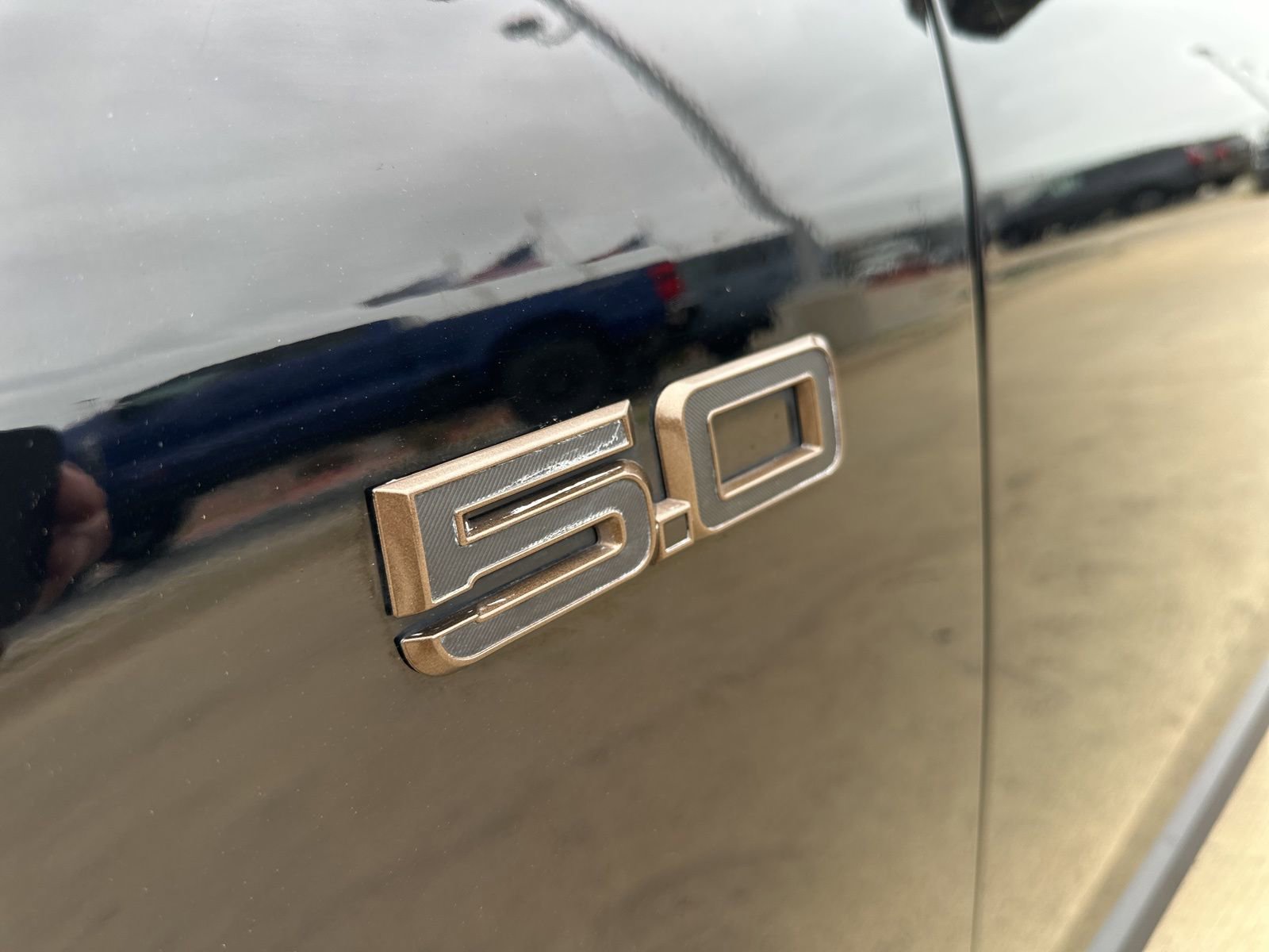 Used 2024 Ford Mustang GT Premium image 12