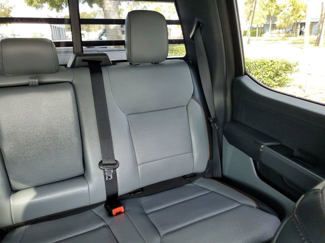 Used 2025 Ford F150 Lariat w/ Equipment Group 501A Mid image 14