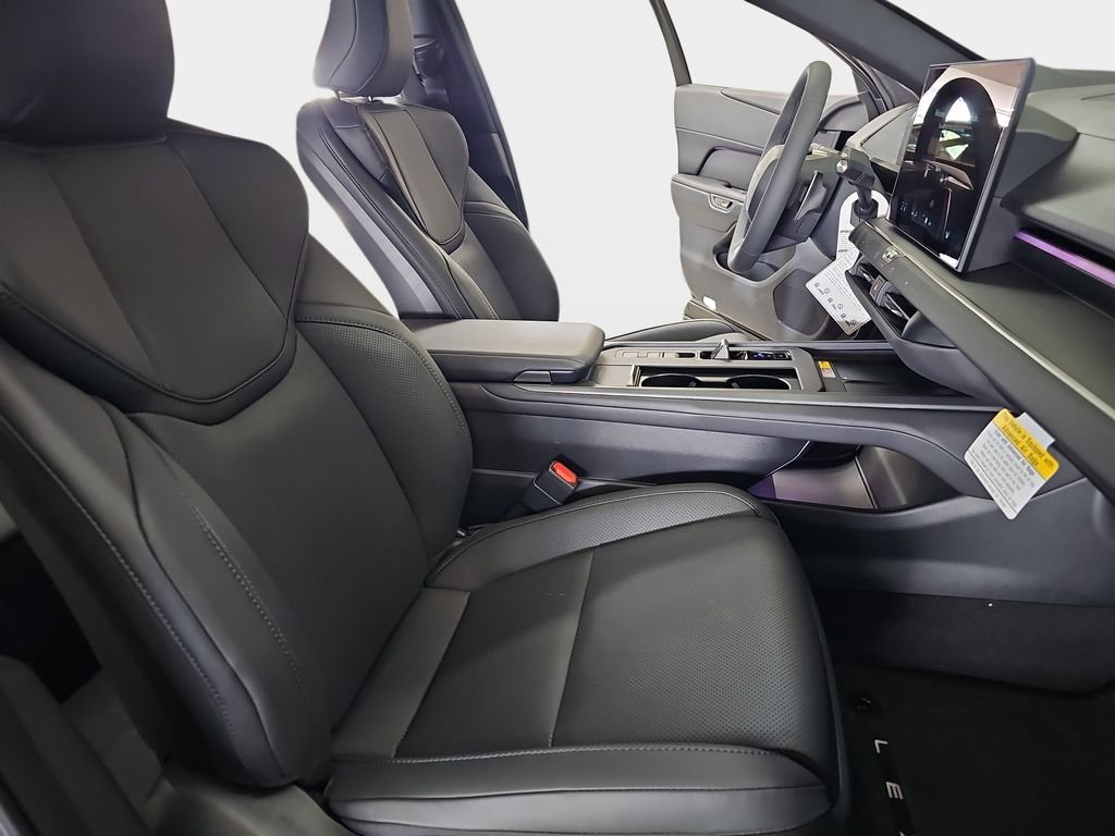 New 2026 Lexus ES 500e AWD/4WD image 10