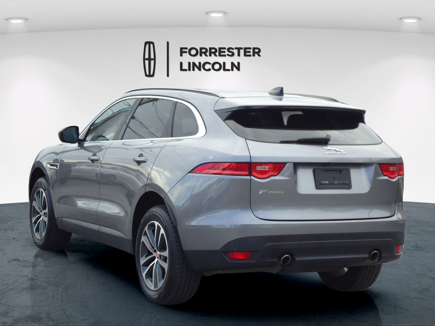 Used 2020 Jaguar F-PACE Premium AWD/4WD image 5