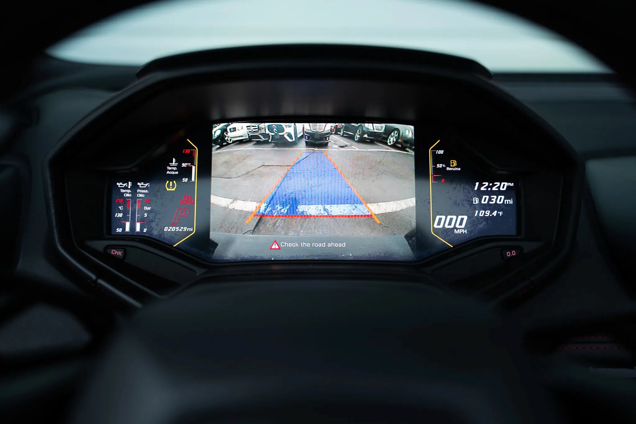 Used 2021 Lamborghini Huracan EVO RWD image 12