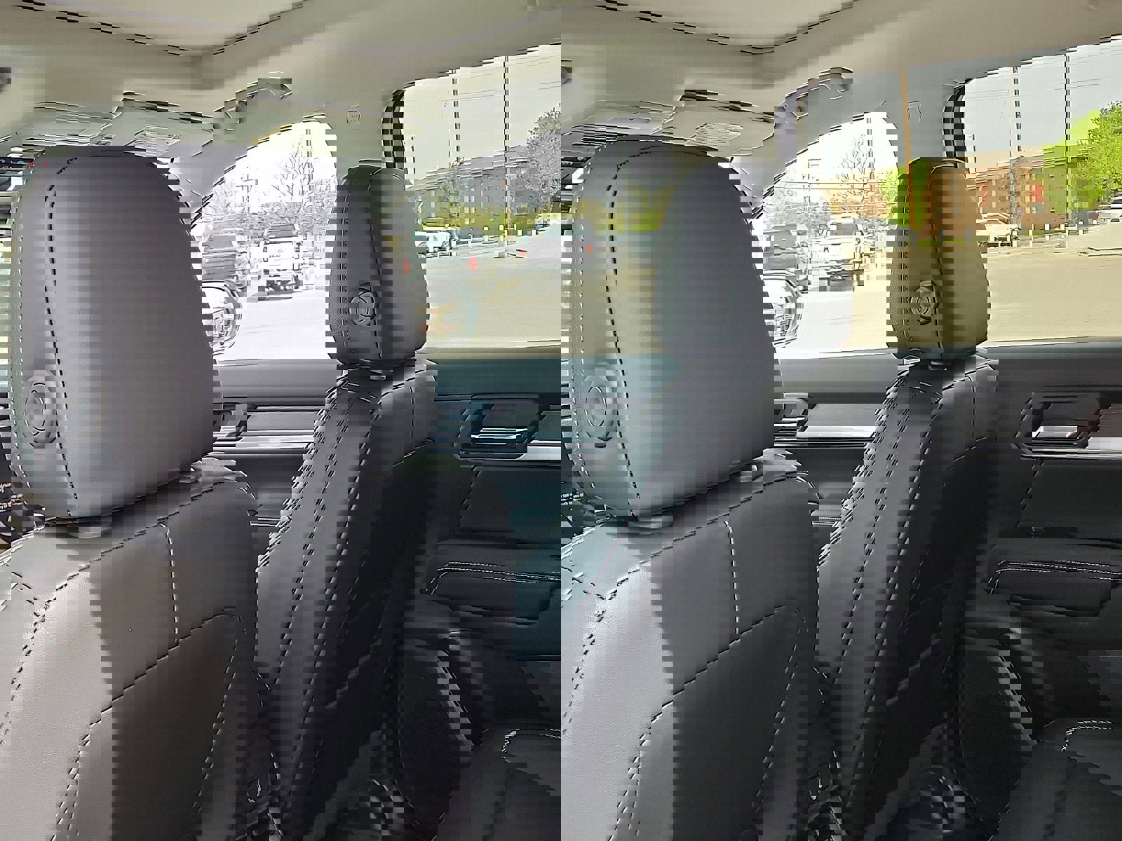 New 2026 GMC Terrain Denali w/ LPO, Floor Liner Package image 9