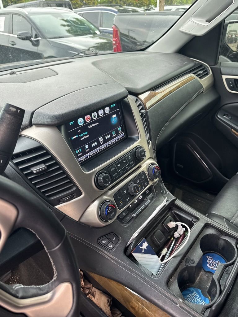 Used 2017 GMC Yukon Denali w/ Open Road Package AWD/4WD image 6