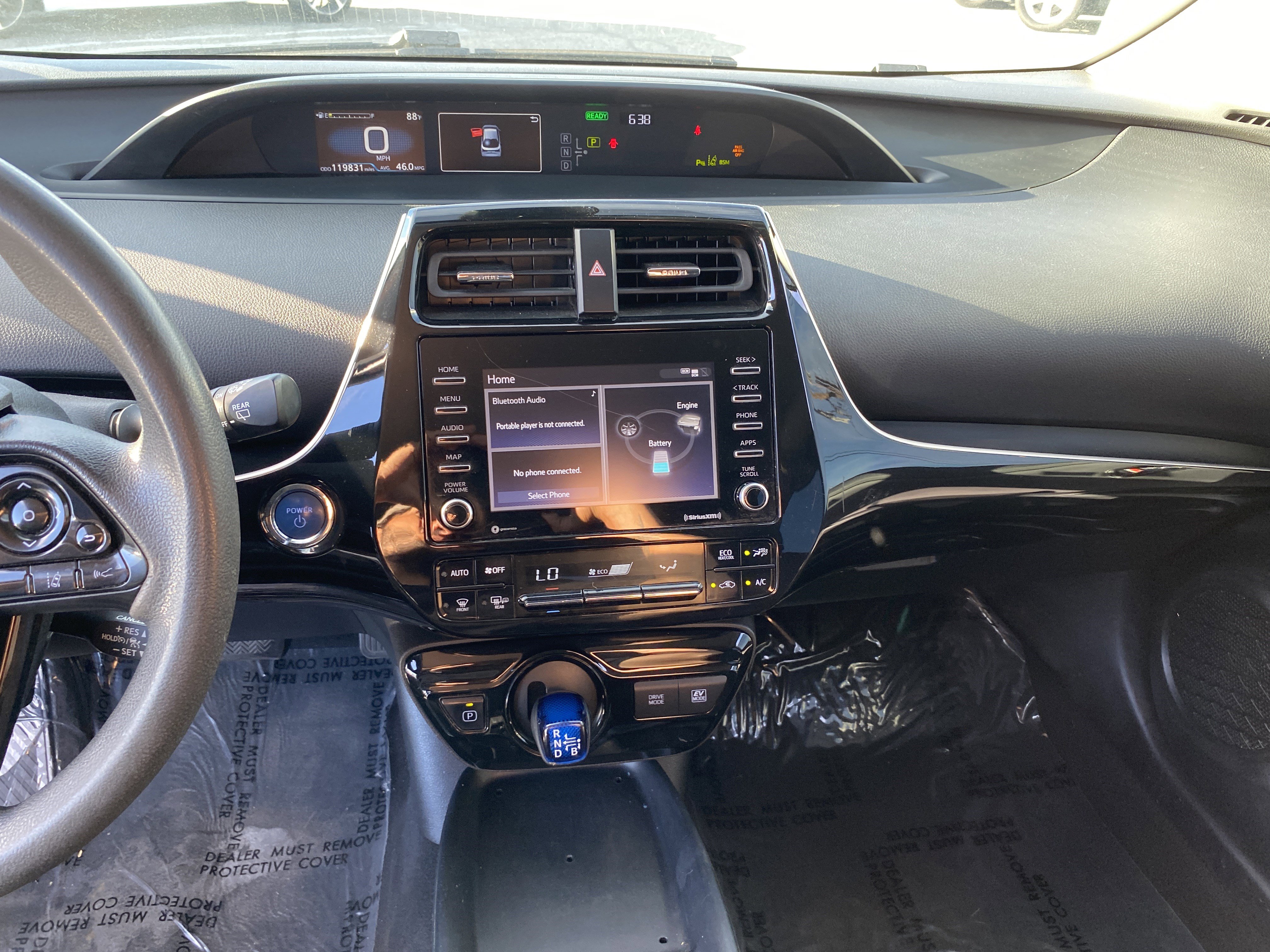 Used 2021 Toyota Prius LE FWD image 10