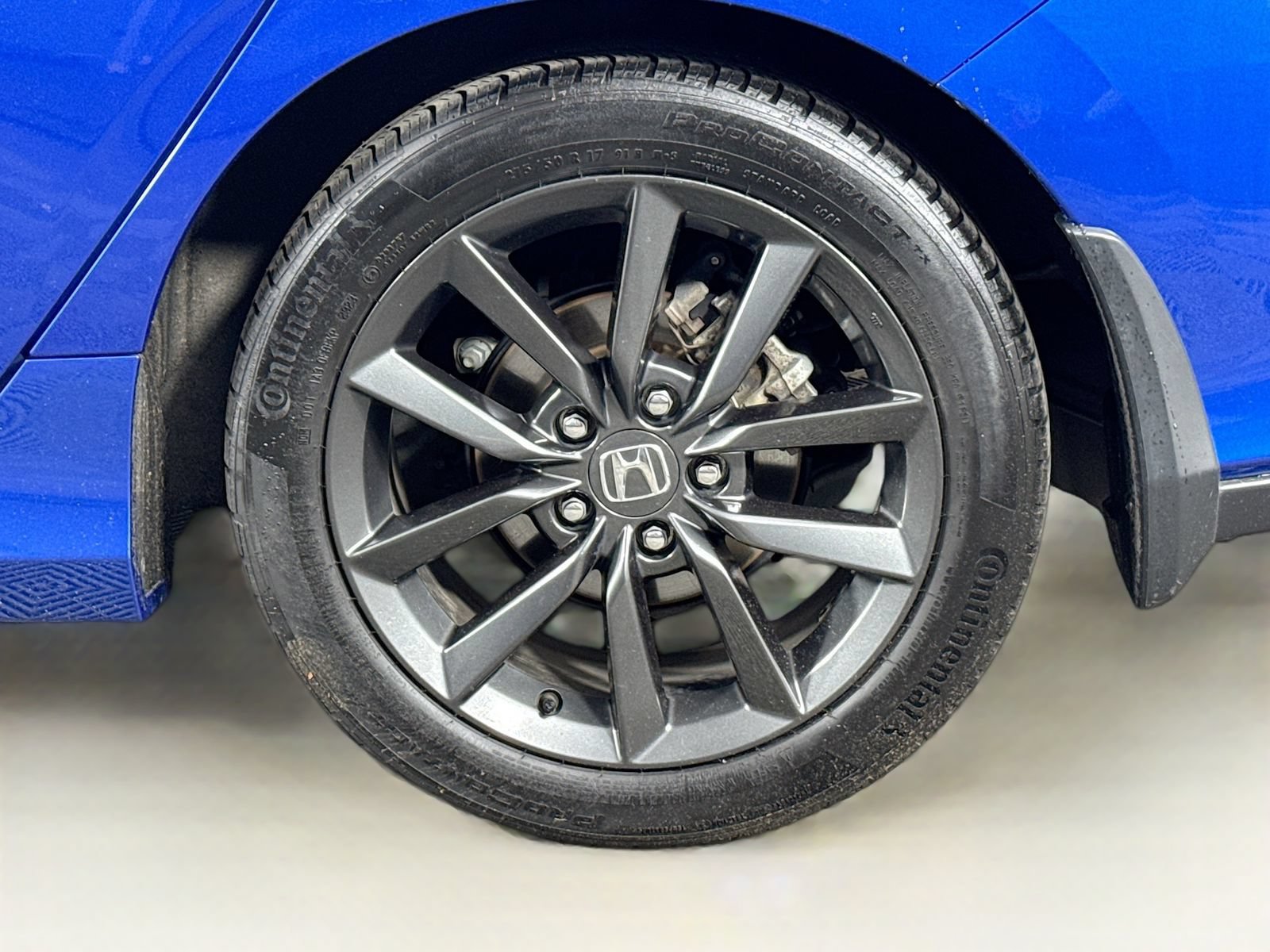 Used 2020 Honda Civic EX image 9