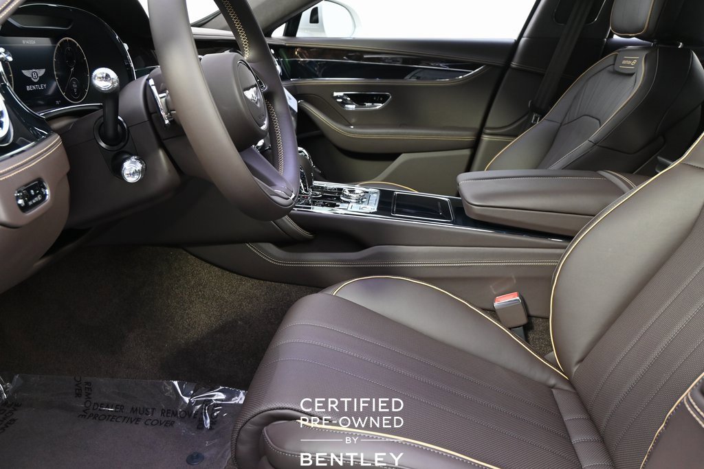 Used 2024 Bentley Flying Spur V8 image 14