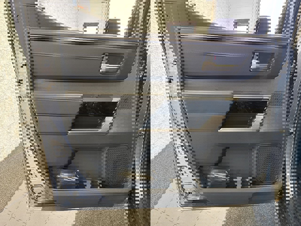 Used 2025 Toyota Tundra Limited image 43