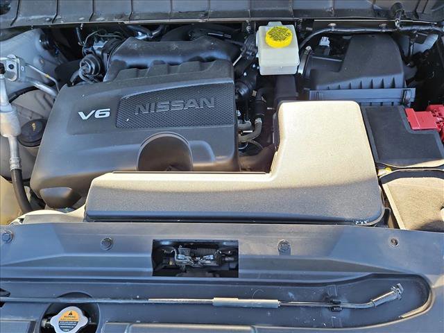 Used 2022 Nissan Pathfinder Platinum w/ Cargo Package image 25