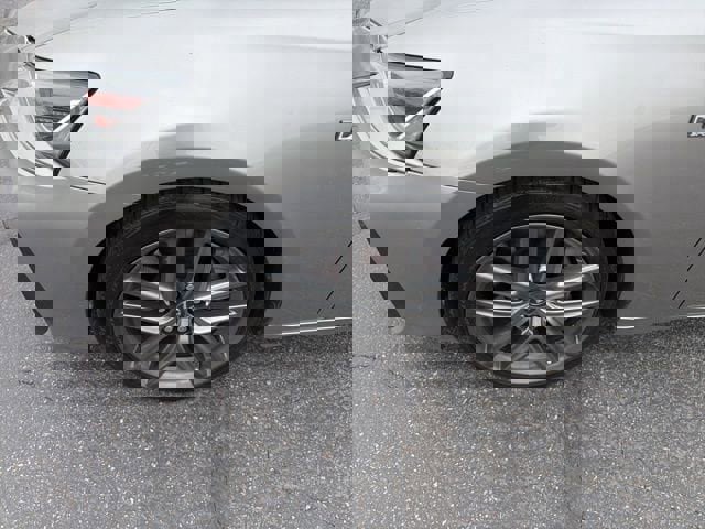 Used 2017 Lexus IS 300 F Sport w/ F Sport Package image 16