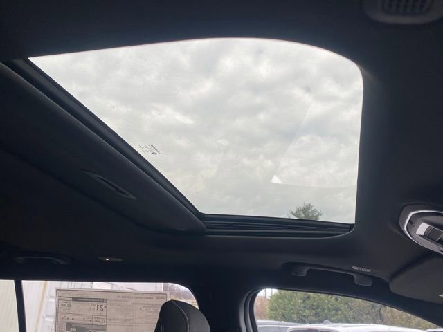 New 2025 Jeep Grand Cherokee L Laredo w/ Luxury Tech Group I image 29