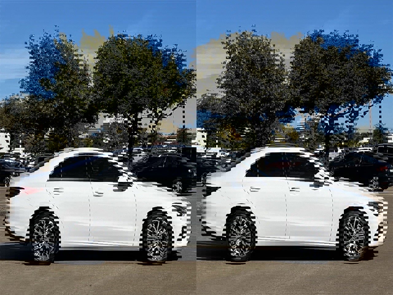 Used 2024 Mercedes-Benz CLA 250 image 3