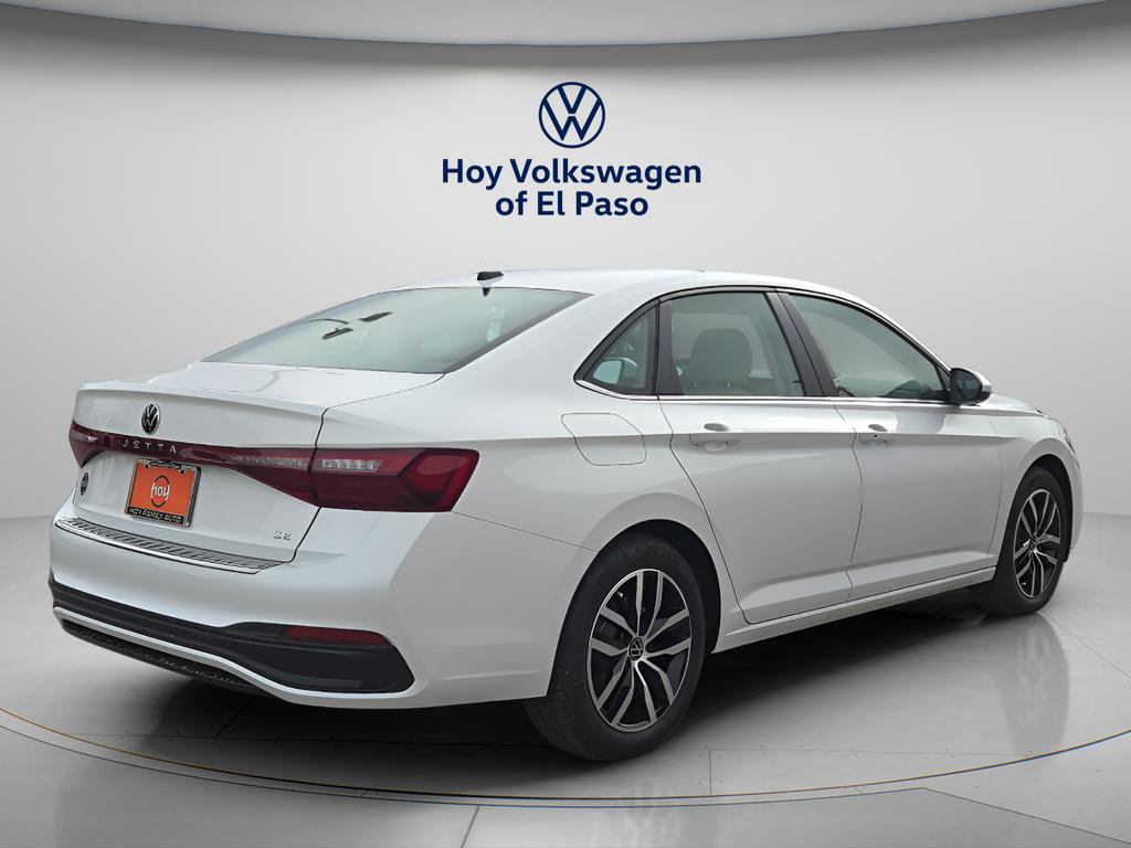 New 2026 Volkswagen Jetta SE image 3