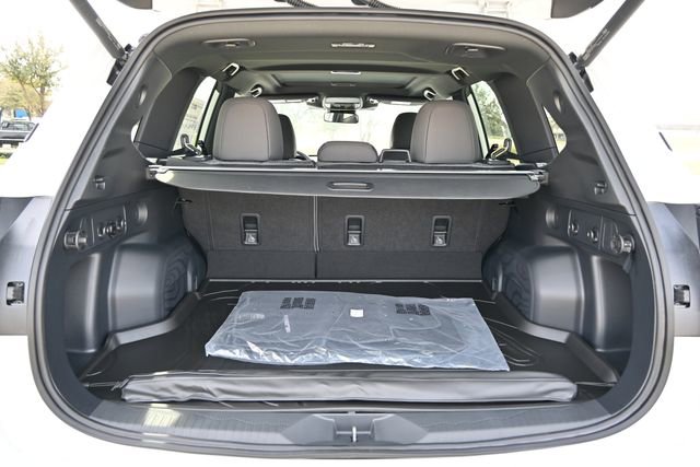 New 2026 Subaru Forester Premium AWD/4WD image 14