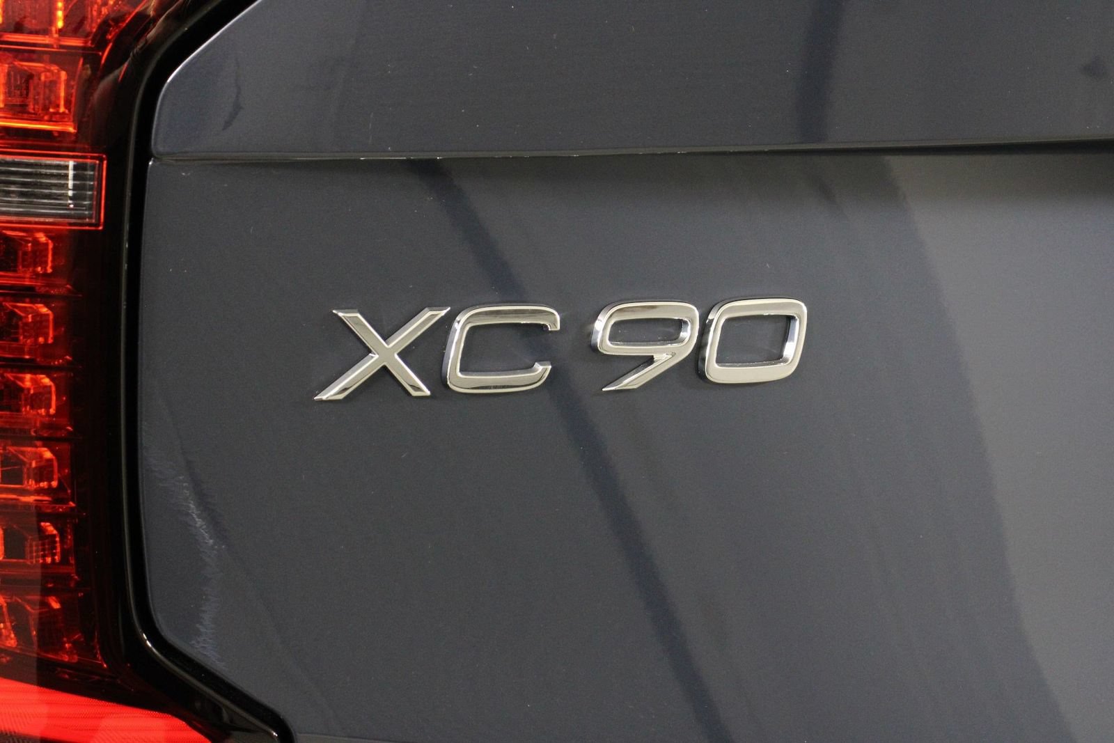 New 2026 Volvo XC90 B6 Plus AWD/4WD image 16