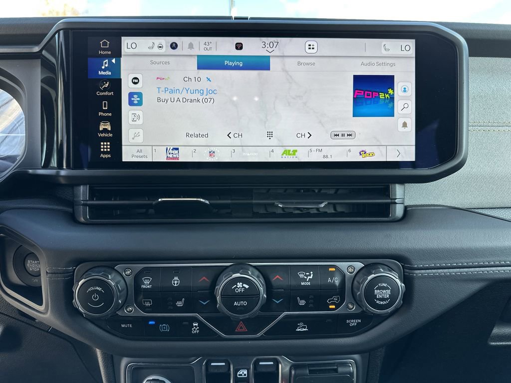 Certified 2025 Jeep Wrangler Unlimited Sahara image 11