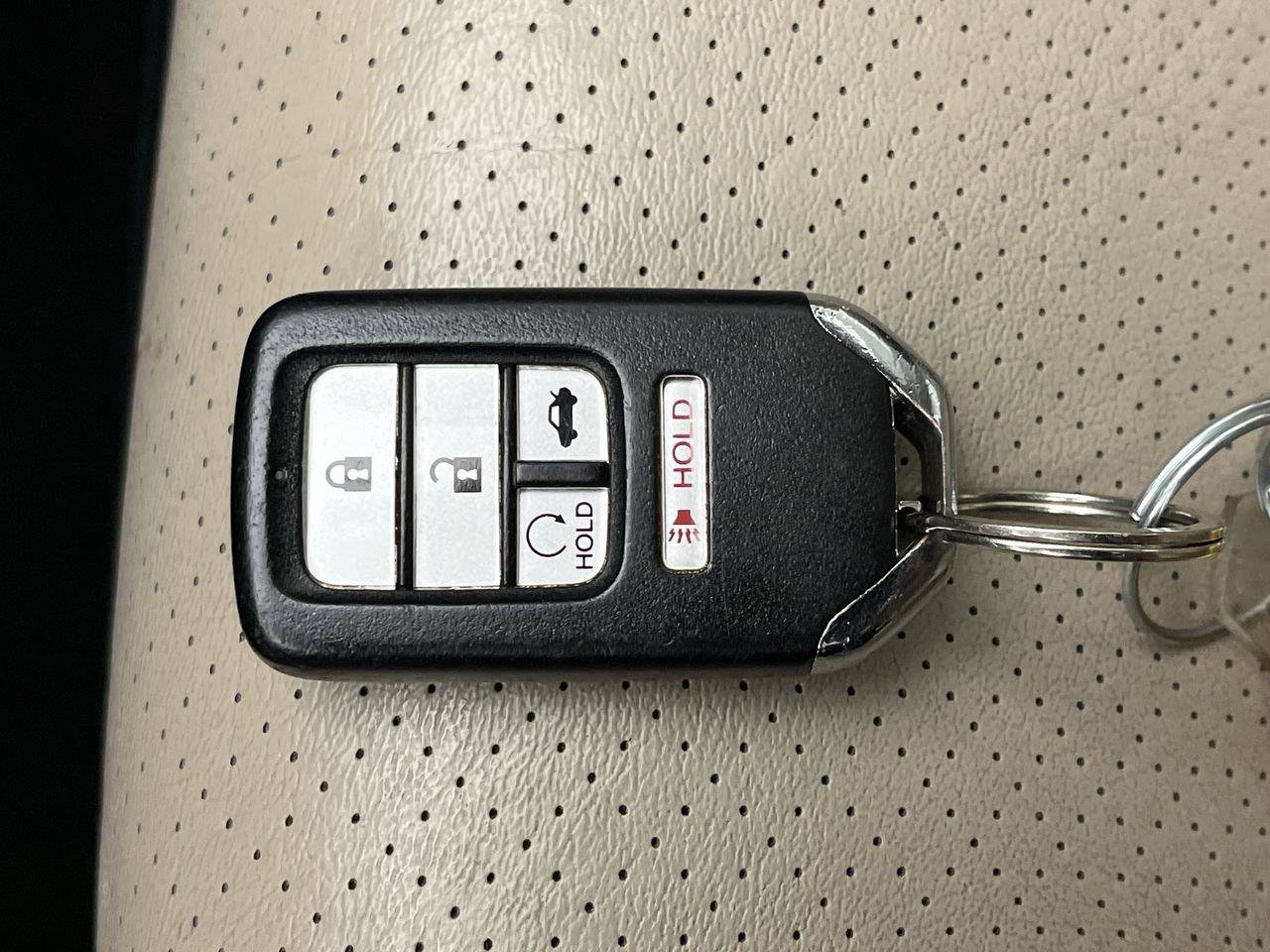 Used 2017 Honda Accord Touring image 27