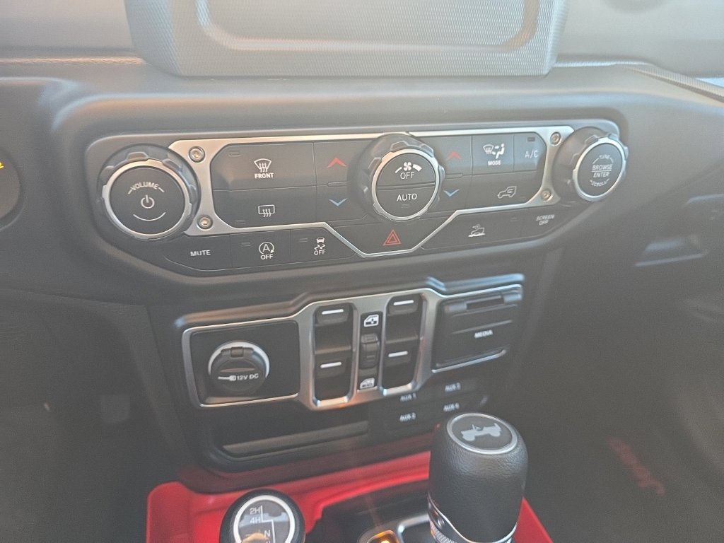 Used 2021 Jeep Wrangler Unlimited Sport AWD/4WD image 18