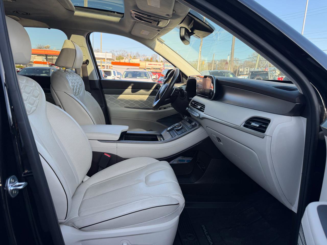 Used 2021 Hyundai Palisade Calligraphy image 24