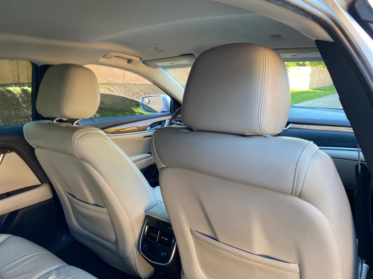 Used 2018 Cadillac XTS Luxury FWD image 35