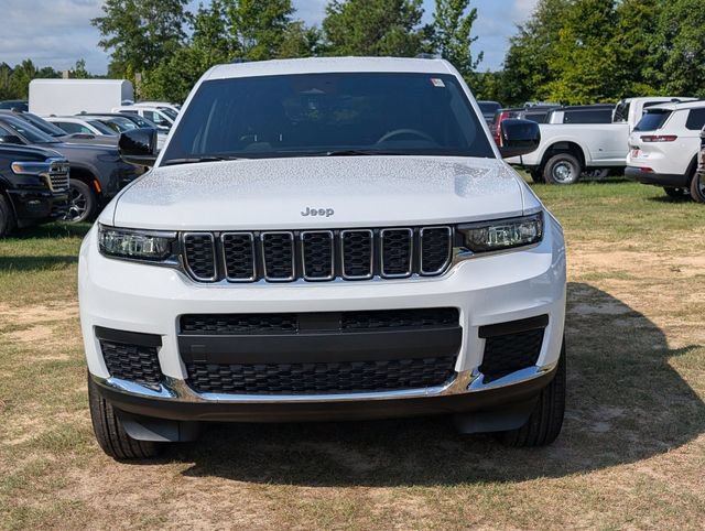 New 2026 Jeep Grand Cherokee L Laredo RWD image 3