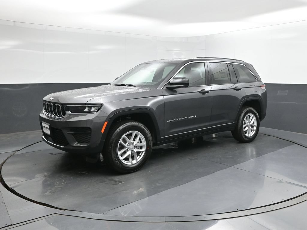 New 2026 Jeep Grand Cherokee Laredo RWD image 34