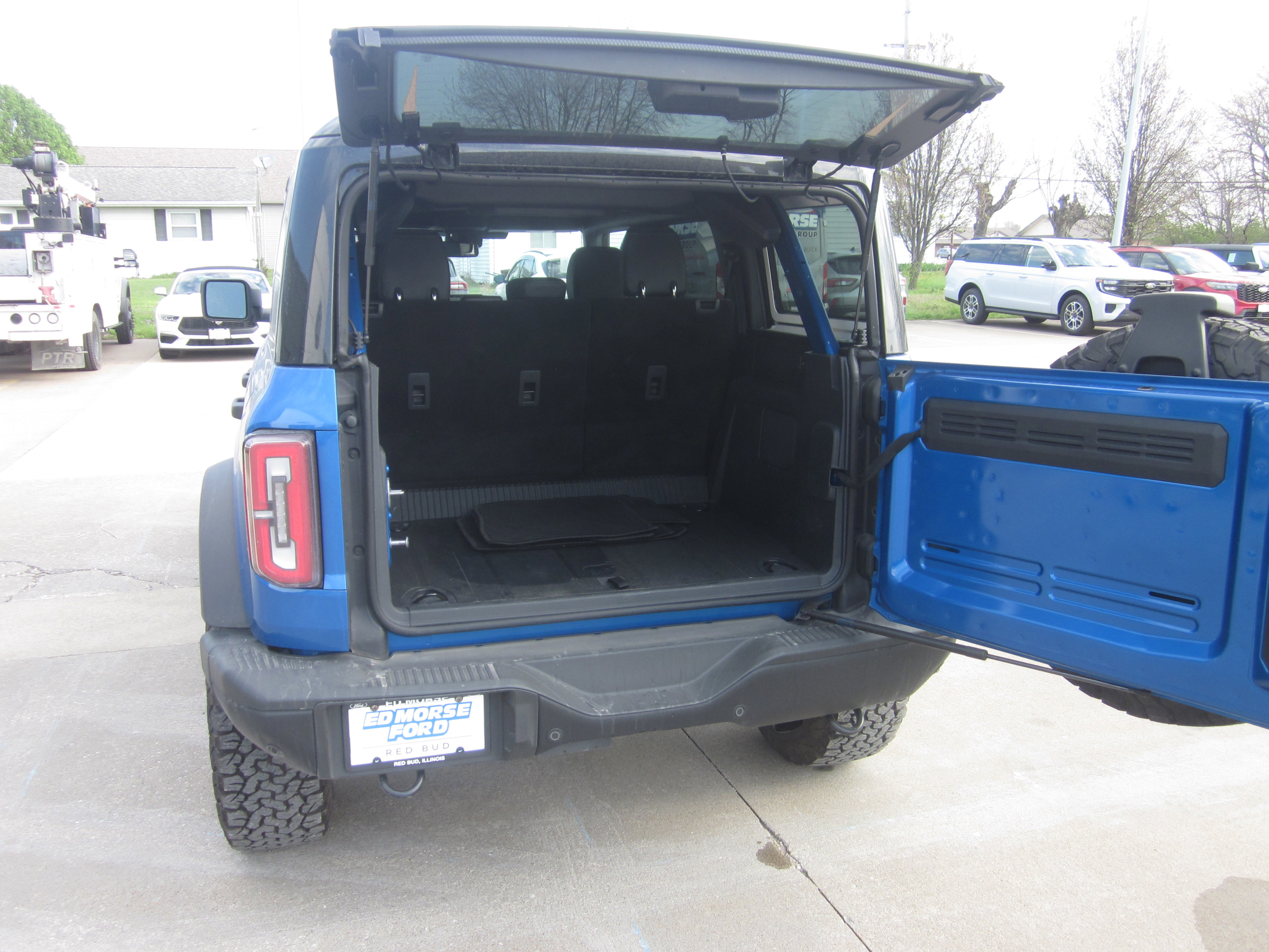 Used 2025 Ford Bronco Badlands AWD/4WD image 9