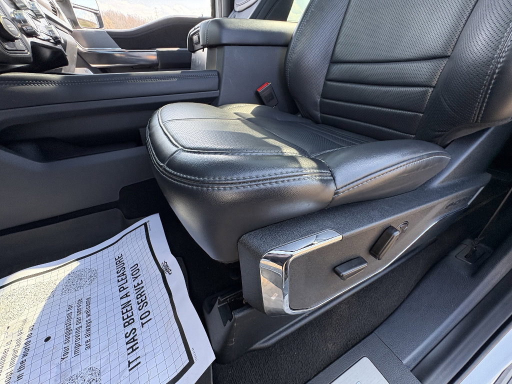 Used 2026 Ford F350 Platinum image 32