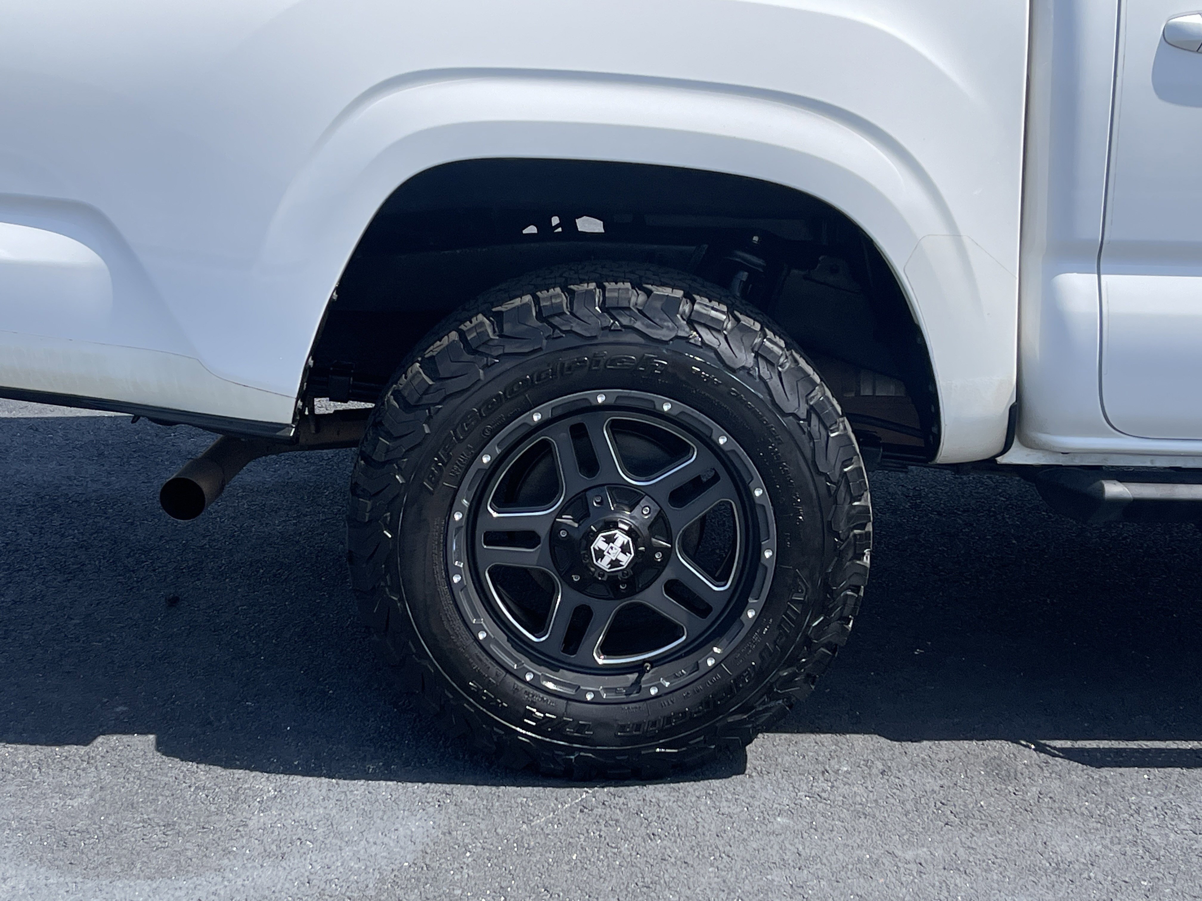 Used 2022 Toyota Tacoma SR5 image 34