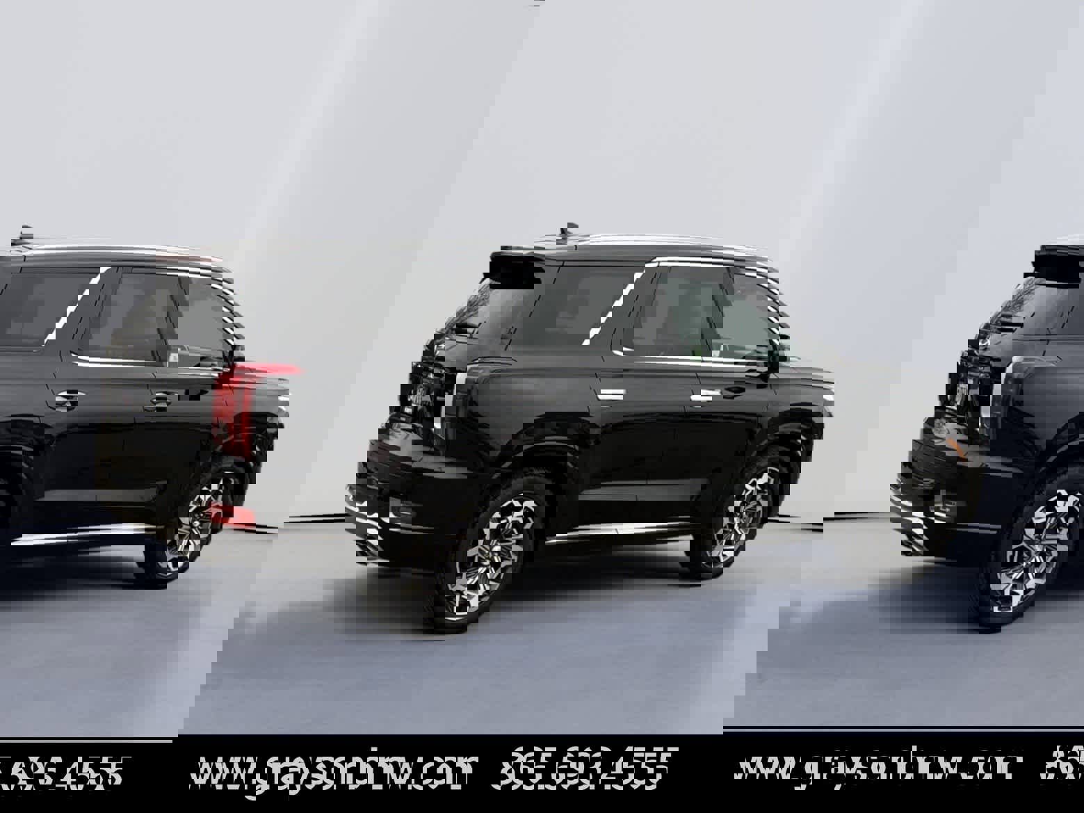 Used 2022 Hyundai Palisade Calligraphy image 3