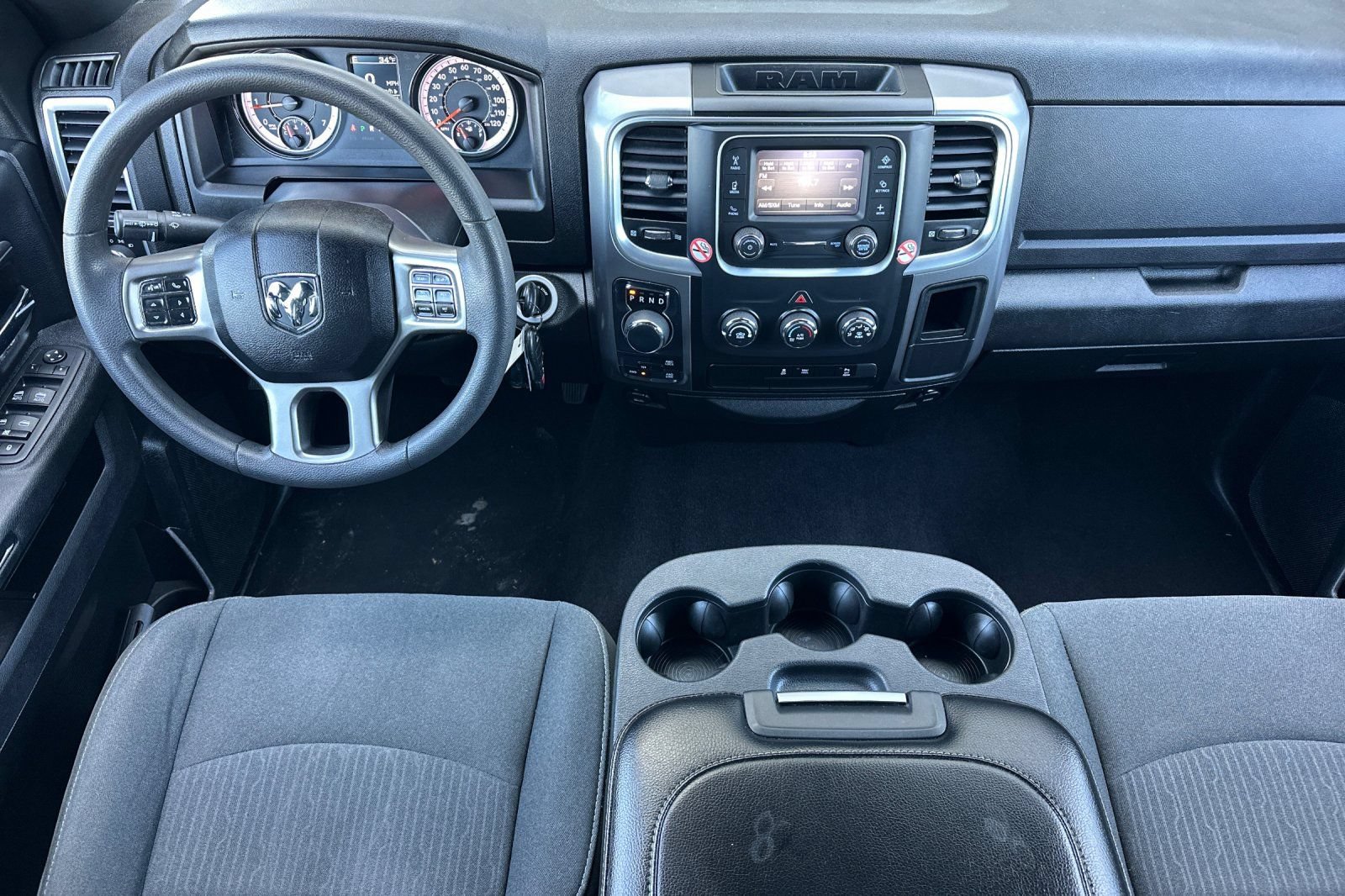 Used 2024 RAM 1500 Warlock AWD/4WD image 14