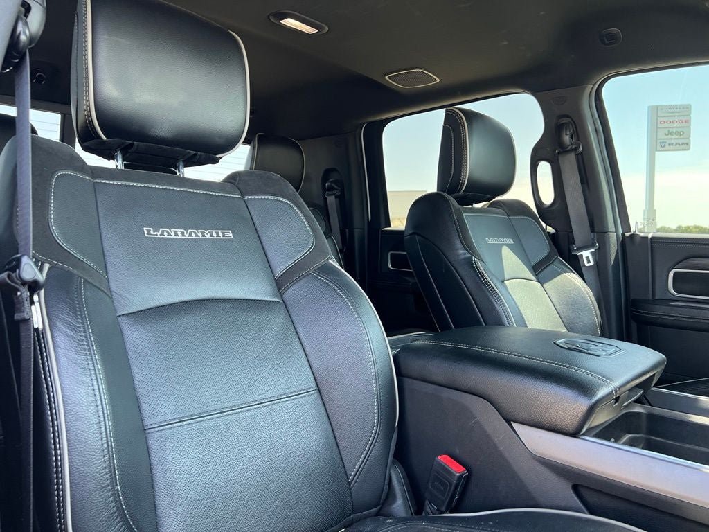 Used 2024 RAM 2500 Laramie w/ Night Edition AWD/4WD image 33