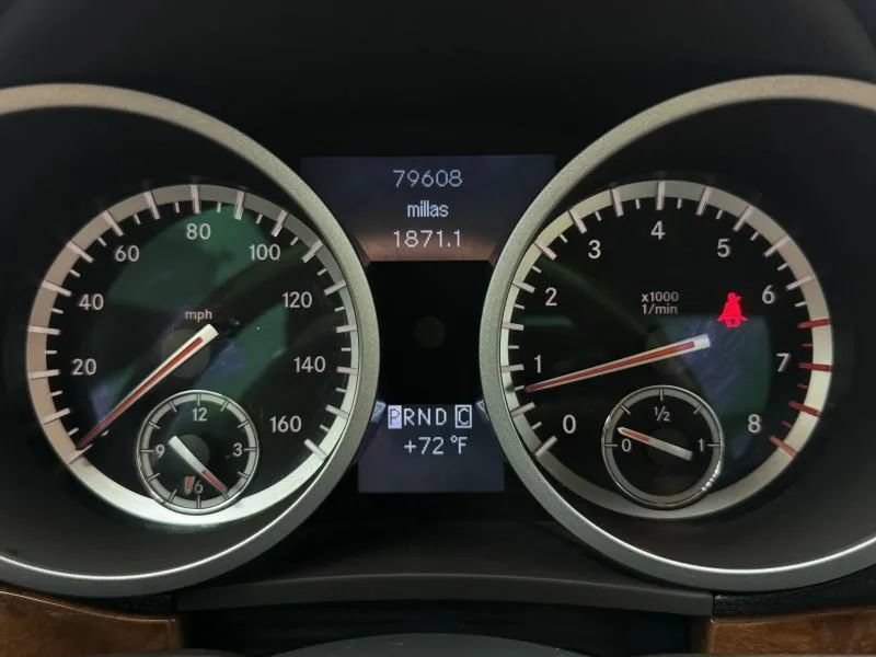 Used 2011 Mercedes-Benz SLK 300 image 27