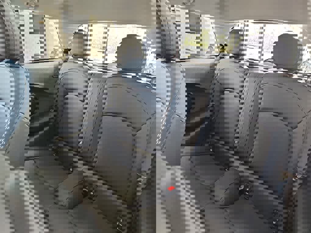 Certified 2023 MINI Cooper 2-Door Hardtop image 19