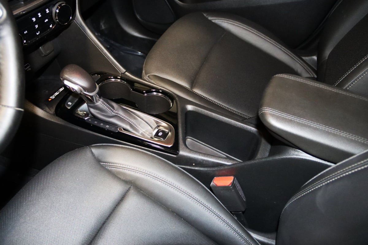 Used 2024 Buick Encore GX Sport Touring w/ Comfort Package FWD image 38