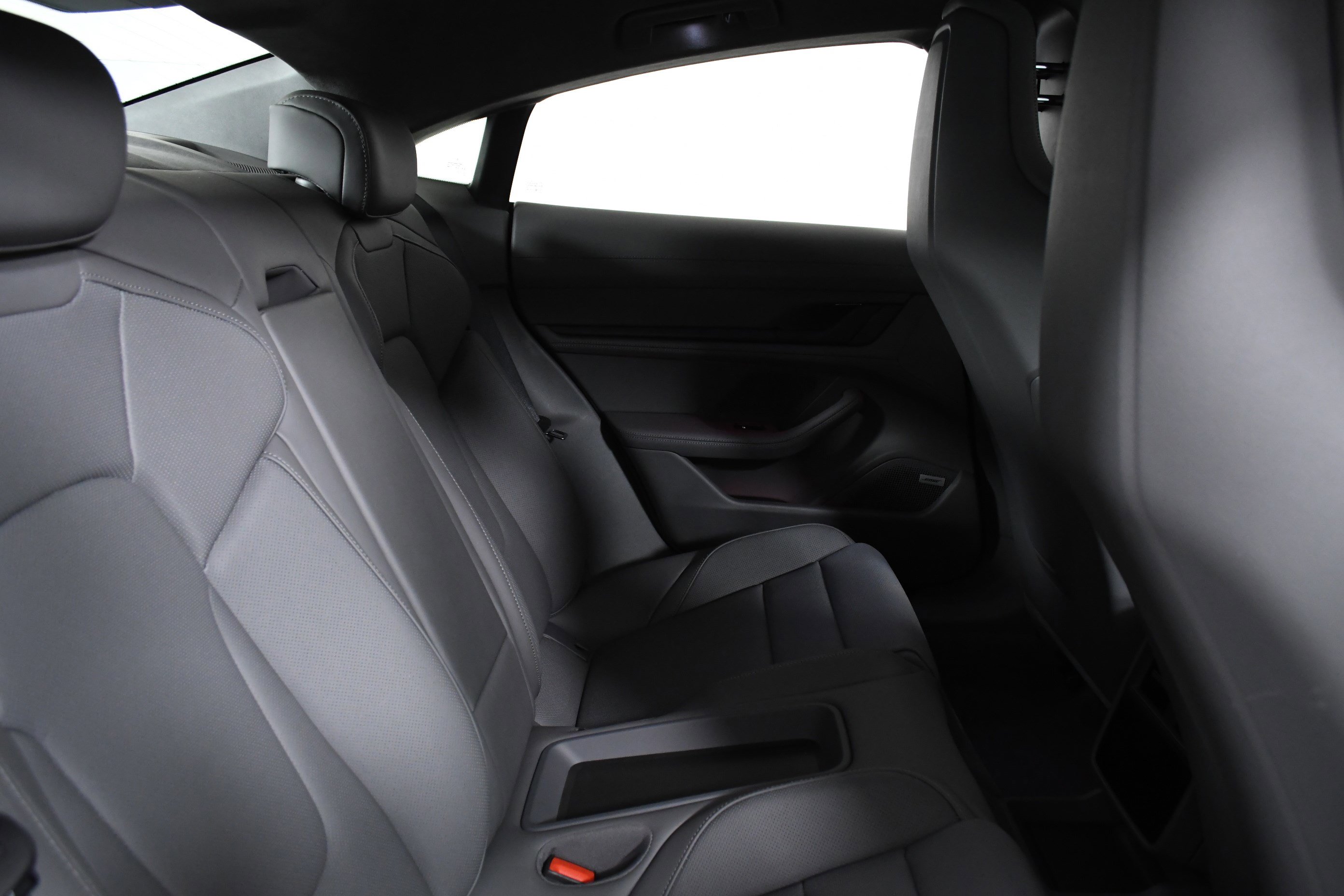 Used 2022 Porsche Taycan GTS w/ Premium Package (P6U) image 24