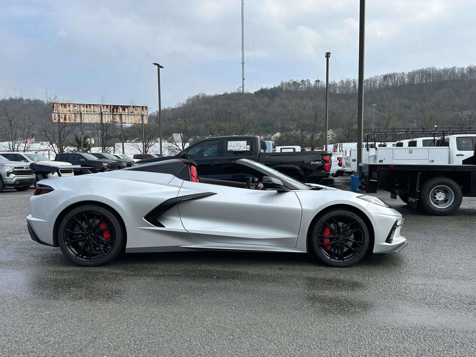 New 2026 Chevrolet Corvette Stingray Premium Conv w/ Z51 Performance Package RWD image 2
