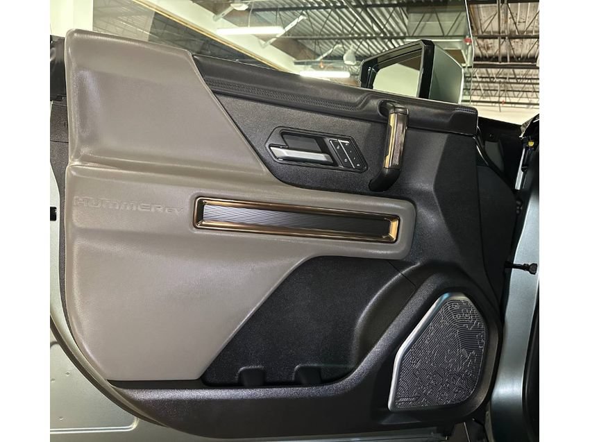 Used 2024 GMC Hummer EV 3X w/ Extreme Off-Road Package AWD/4WD image 18