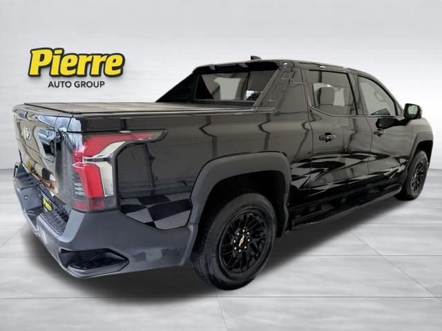 Used 2025 Chevrolet Silverado EV LT AWD/4WD image 7
