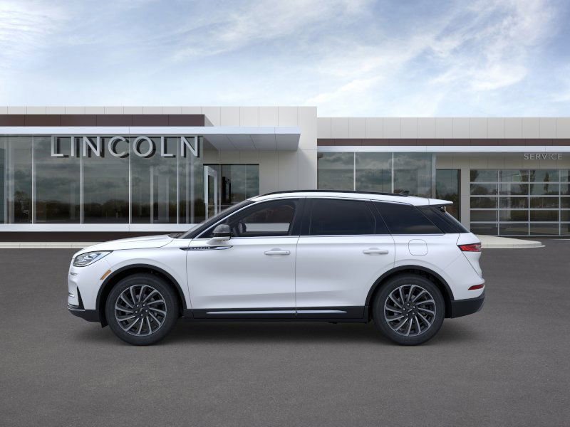 New 2026 Lincoln Corsair Reserve image 3