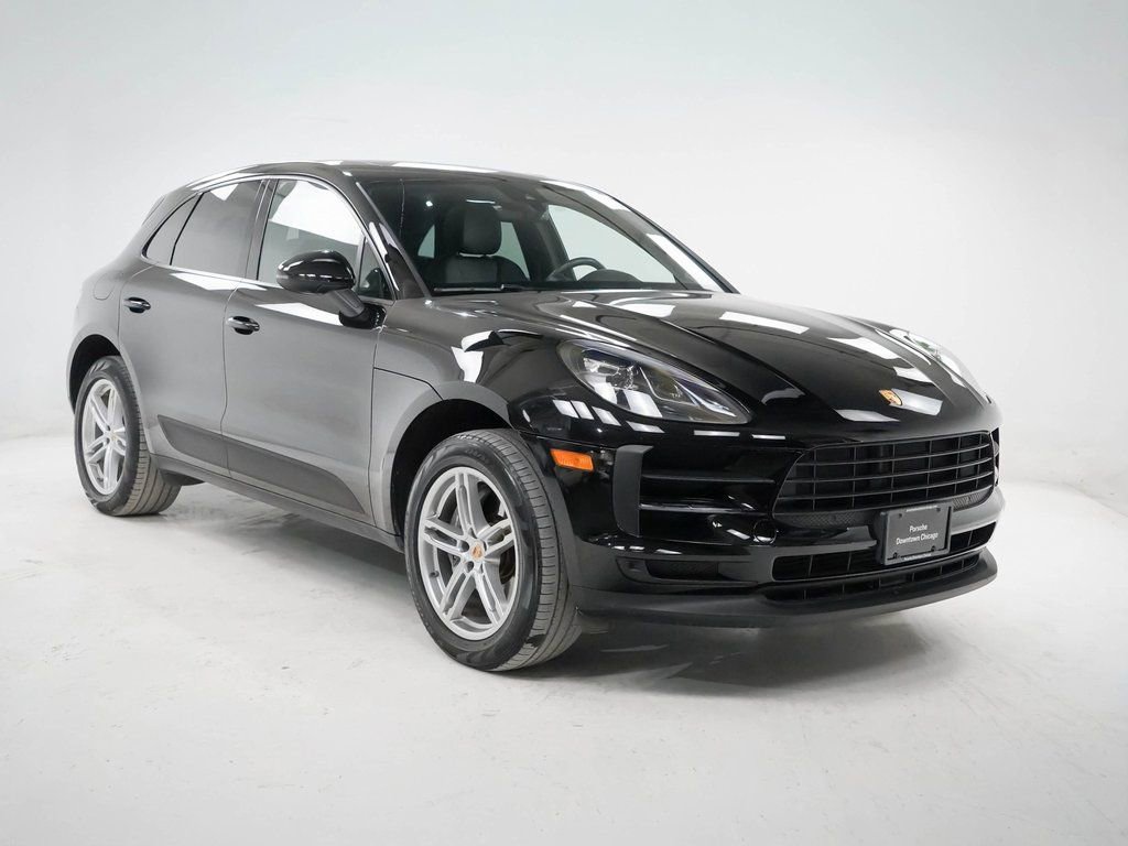 Certified 2021 Porsche Macan image 8