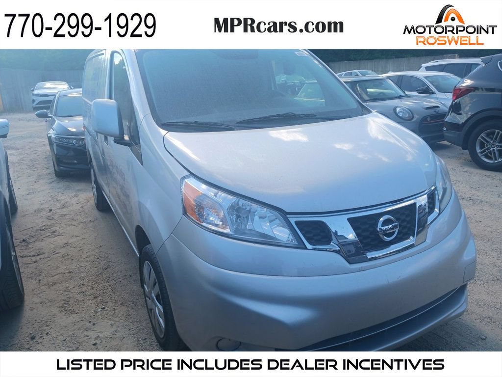 Used 2017 Nissan NV200 SV FWD image 1