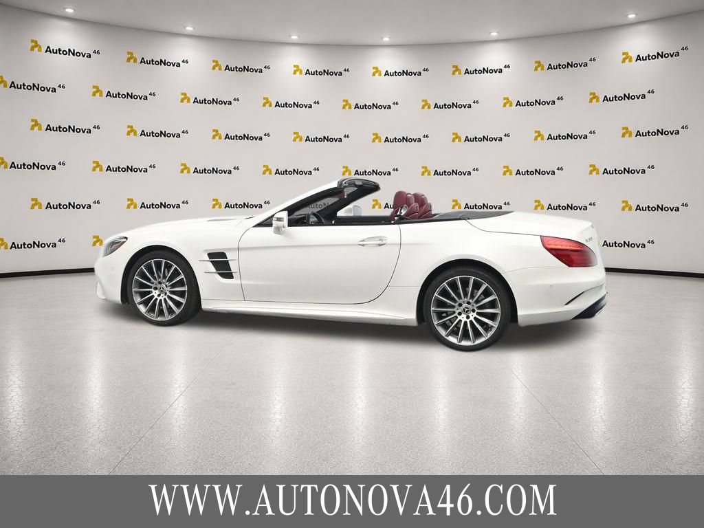 Used 2018 Mercedes-Benz SL 550 image 3