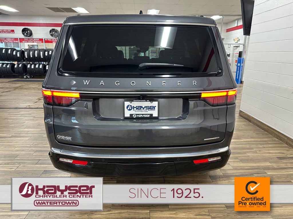 Certified 2024 Jeep Wagoneer Series III AWD/4WD image 4
